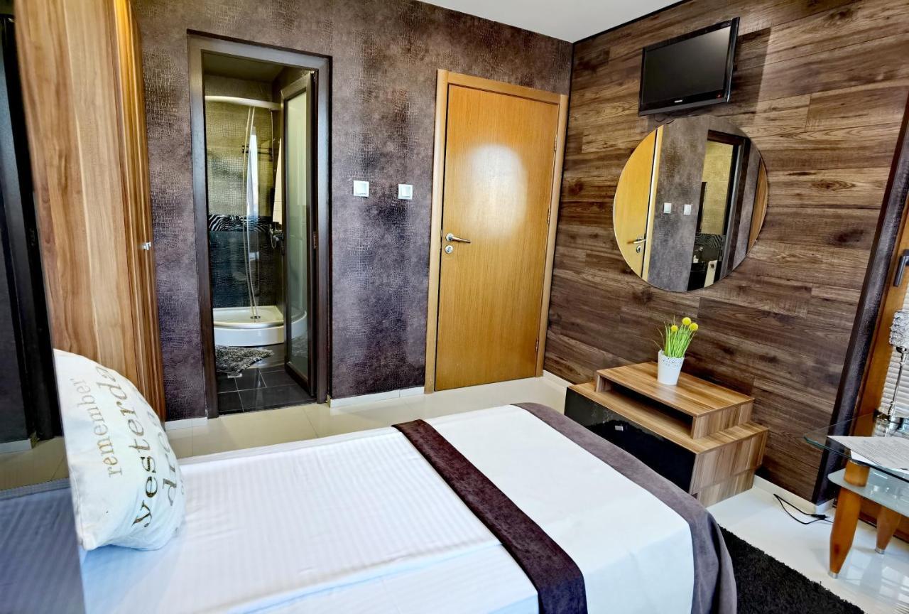 Hotel Acktion ชูเมน ภายนอก รูปภาพ