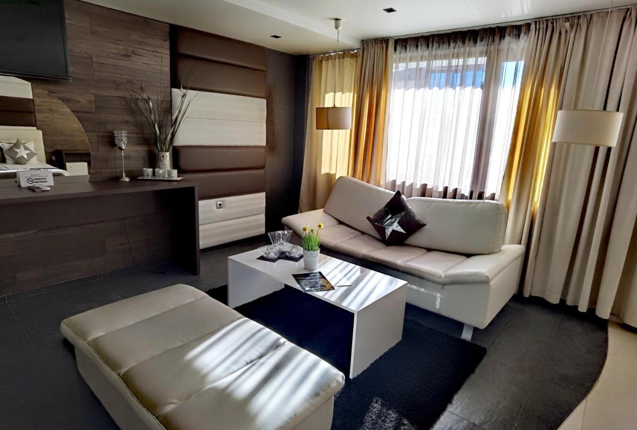 Hotel Acktion ชูเมน ภายนอก รูปภาพ